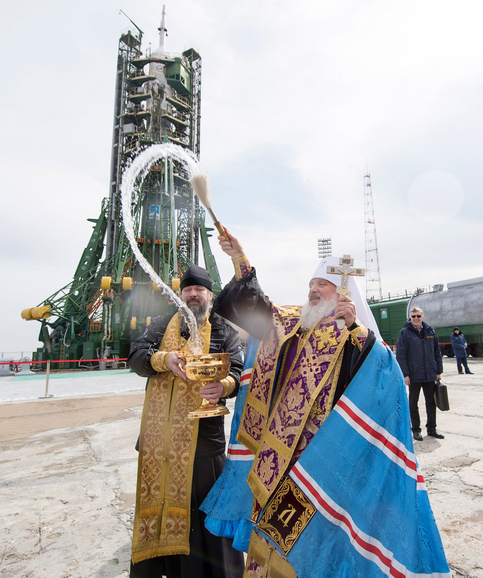 Российский корабль «Союз МС-08» взял курс на МКС Российский корабль «Союз МС-08» взял курс на МКС