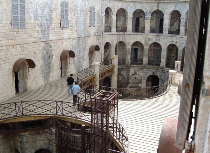 История форта Байяр История форта Байяр