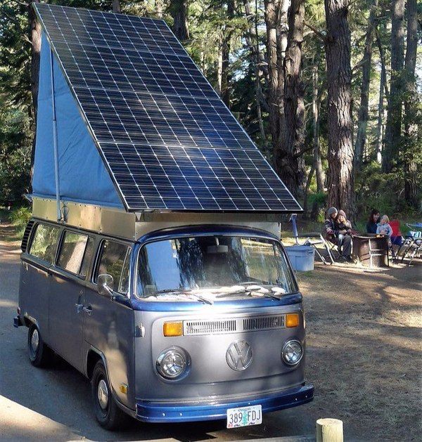 Volkswagen T2 1972 года на электротяге