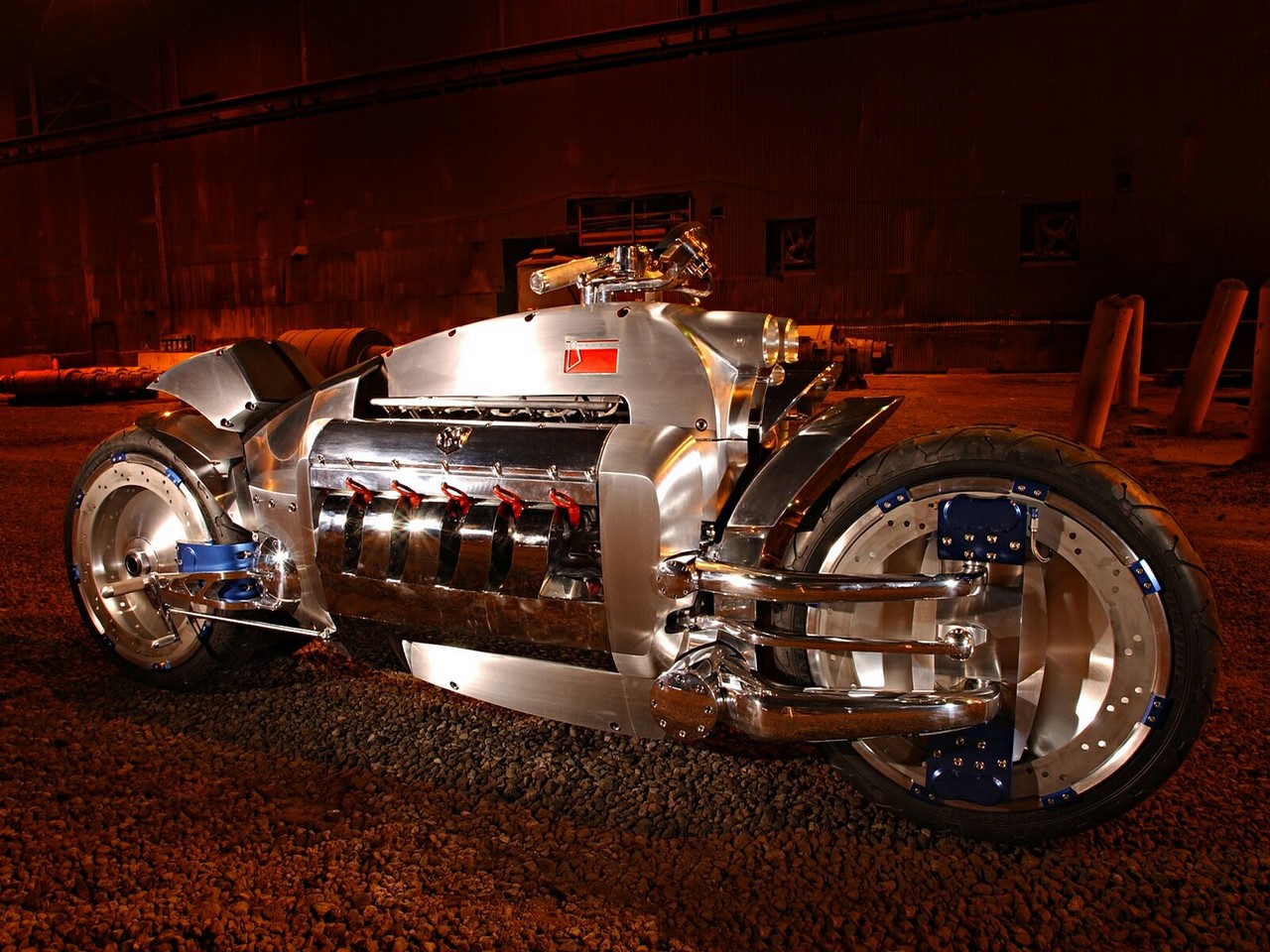 Самый быстрый мотоцикл в мире: Dodge Tomahawk Самый быстрый мотоцикл в мире: Dodge Tomahawk