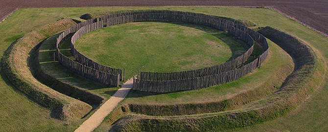 Прогулка по древнейшей обсерватории мира (17 фото) Прогулка по древнейшей обсерватории мира (17 фото)
