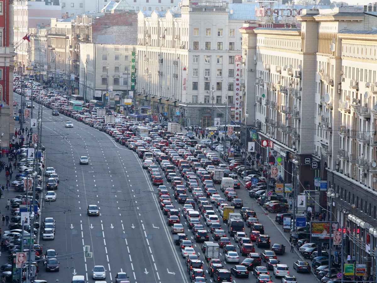Впечатляющие автомобильные пробки мегаполисов Впечатляющие автомобильные пробки мегаполисов