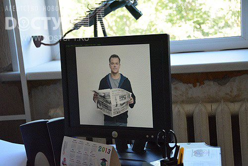 16 звезд Голливуда сфотографировались с «Копейским рабочим» 16 звезд Голливуда сфотографировались с «Копейским рабочим»