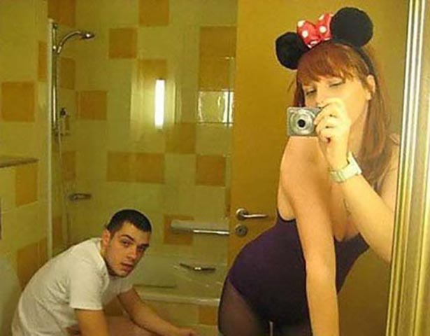 «I’m sexy and I know it» или подборка пользователей Интернета, которые пытались выглядеть сексуально (но не срослось) «I’m sexy and I know it» или подборка пользователей Интернета, которые пытались выглядеть сексуально (но не срослось)