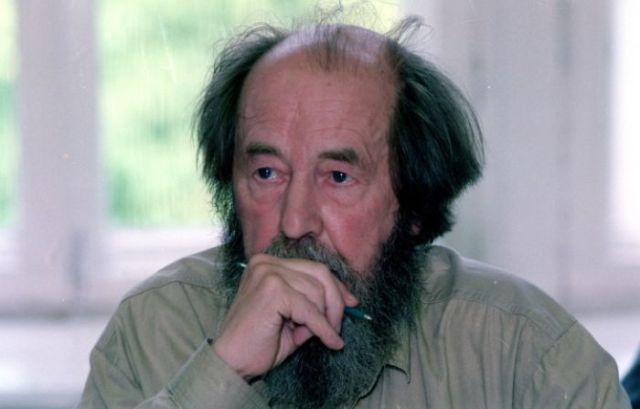 Названы главные российские кумиры ХХ века Названы главные российские кумиры ХХ века