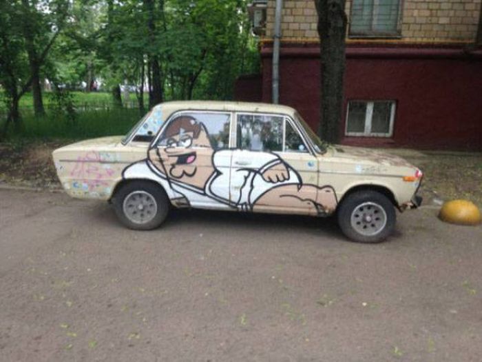 Странные автомобили на дорогах общего пользования