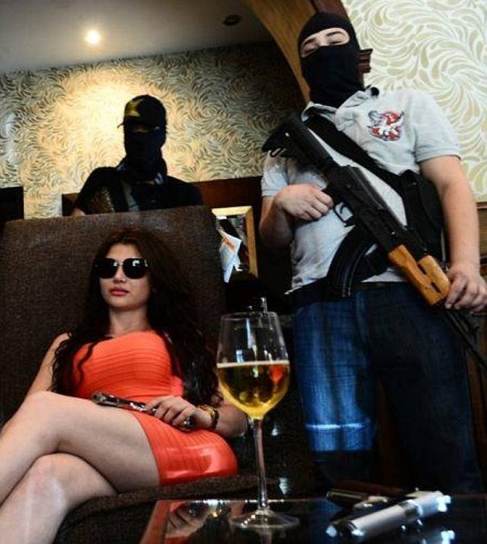 Взлет и падение Ла Чины — главы мексиканского наркокартеля и жесточайшей женщины-убийцы Взлет и падение Ла Чины — главы мексиканского наркокартеля и жесточайшей женщины-убийцы