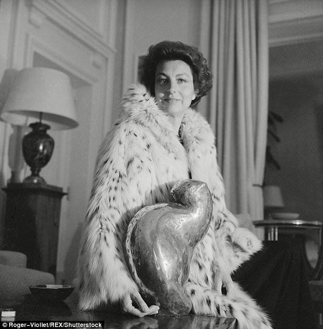 Богатейшая женщина мира умерла в возрасте 94 лет Богатейшая женщина мира умерла в возрасте 94 лет