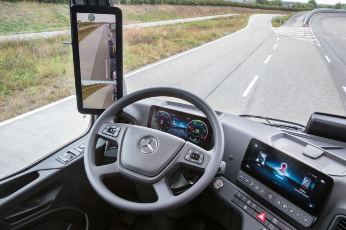 Почему в грузовиках Mercedes планируют отказаться от зеркал Почему в грузовиках Mercedes планируют отказаться от зеркал