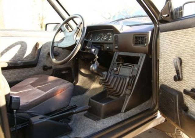 Польский автолюбитель построил авто, которому не страшны пробки