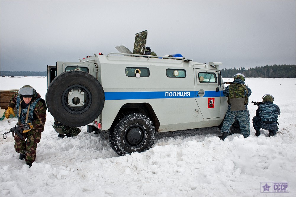 Московский ОМОН: один день на полигоне Московский ОМОН: один день на полигоне