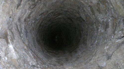 Десять самых страшных отверстий в Земле (9 фото) Десять самых страшных отверстий в Земле (9 фото)