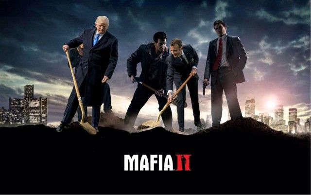Сажающие дерево Трамп и Макрон стали героями фотожаб