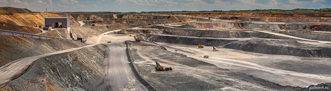 Механические монстры: самосвал Komatsu Механические монстры: самосвал Komatsu