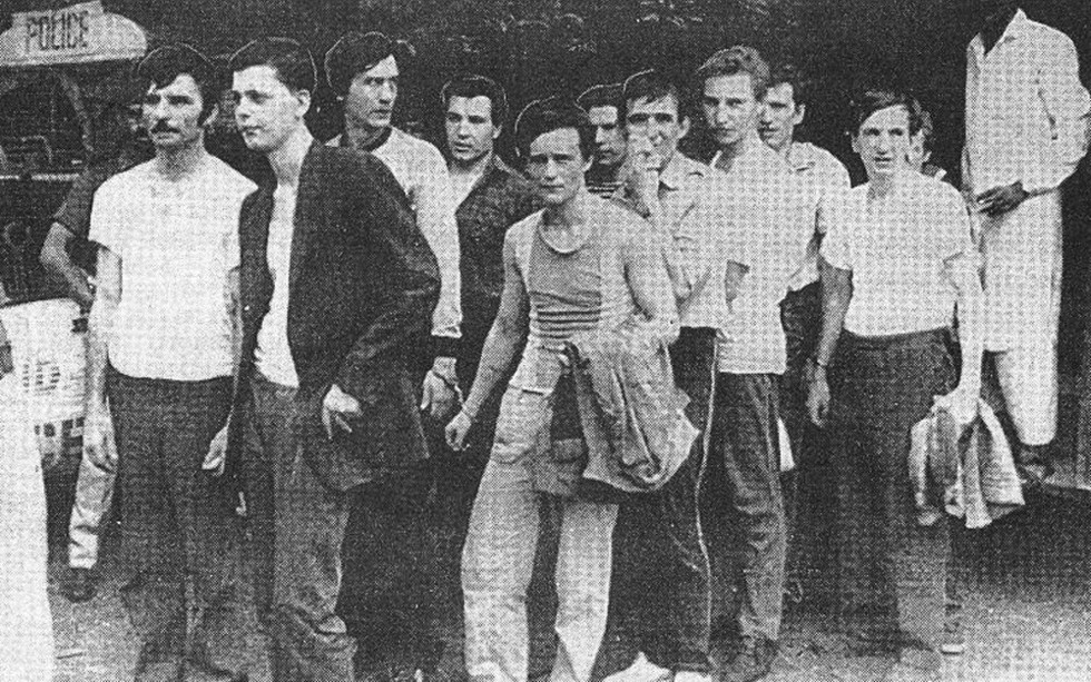Сбежали из одной тюрьмы, чтобы сесть в другую Сбежали из одной тюрьмы, чтобы сесть в другую