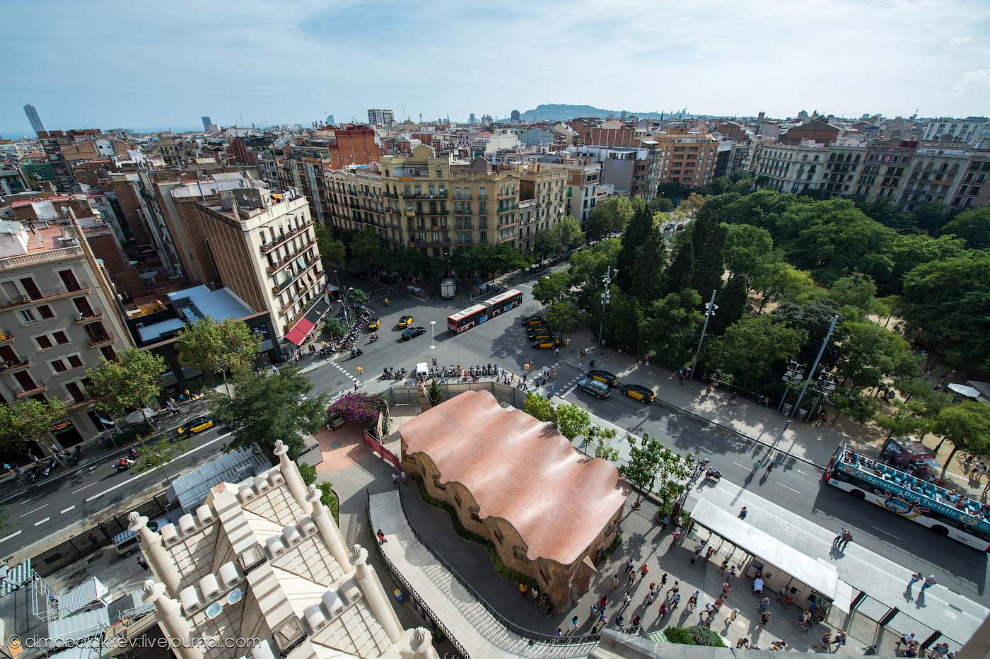 Sagrada Familia или Храм Святого Семейства Sagrada Familia или Храм Святого Семейства