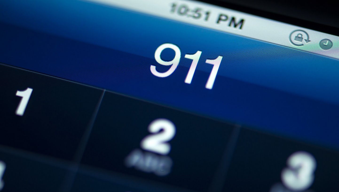 «Тревожный вызов». Операторы 911 описывают самый ужасный звонок в службу спасения, который им довелось принять «Тревожный вызов». Операторы 911 описывают самый ужасный звонок в службу спасения, который им довелось принять