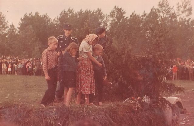 Необычные платформы во время парада к 30-летней годовщине Победы в Великой Отечественной войне