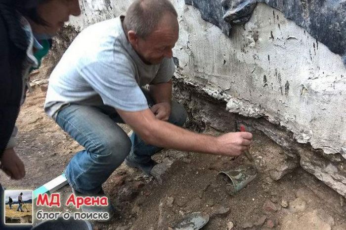 В Пскове найден клад потомка купца Федора Плюшкина