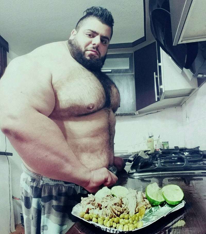«Иранский Халк» Саджад Гариби «Иранский Халк» Саджад Гариби