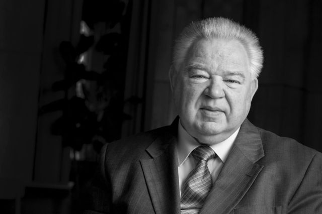 Знаменитости, ушедшие из жизни в 2017 году Знаменитости, ушедшие из жизни в 2017 году