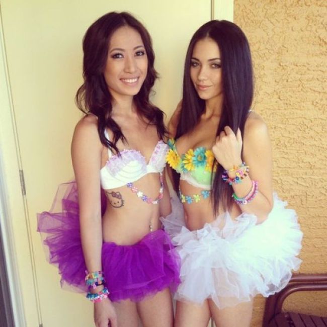 Девушки c Electric Daisy Carnival