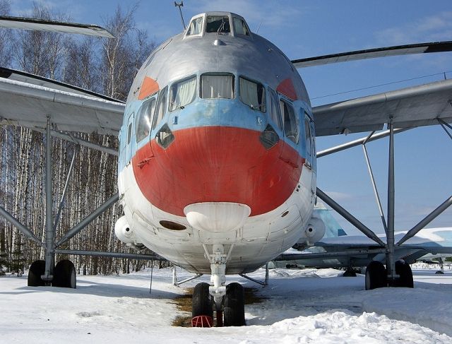 Вертолет - гигант МИ-12