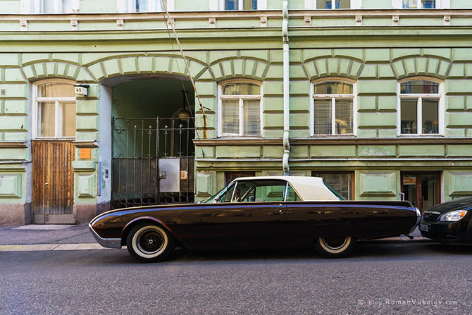 Старые автомобили на улицах финских городов Старые автомобили на улицах финских городов