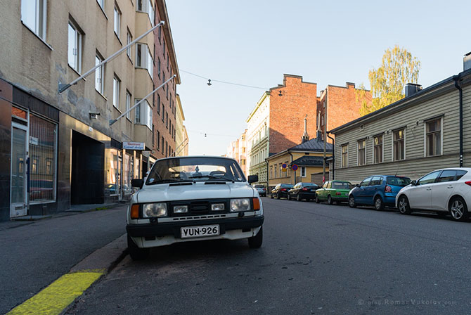 Старые автомобили на улицах финских городов Старые автомобили на улицах финских городов