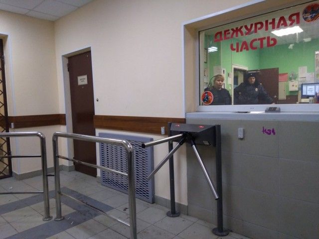 Тайна изолятора: почему умер задержанный Рустам Клычев из Питера? Тайна изолятора: почему умер задержанный Рустам Клычев из Питера?