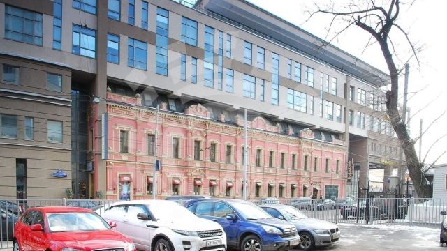 Слияние эпох в современной городской архитектуре