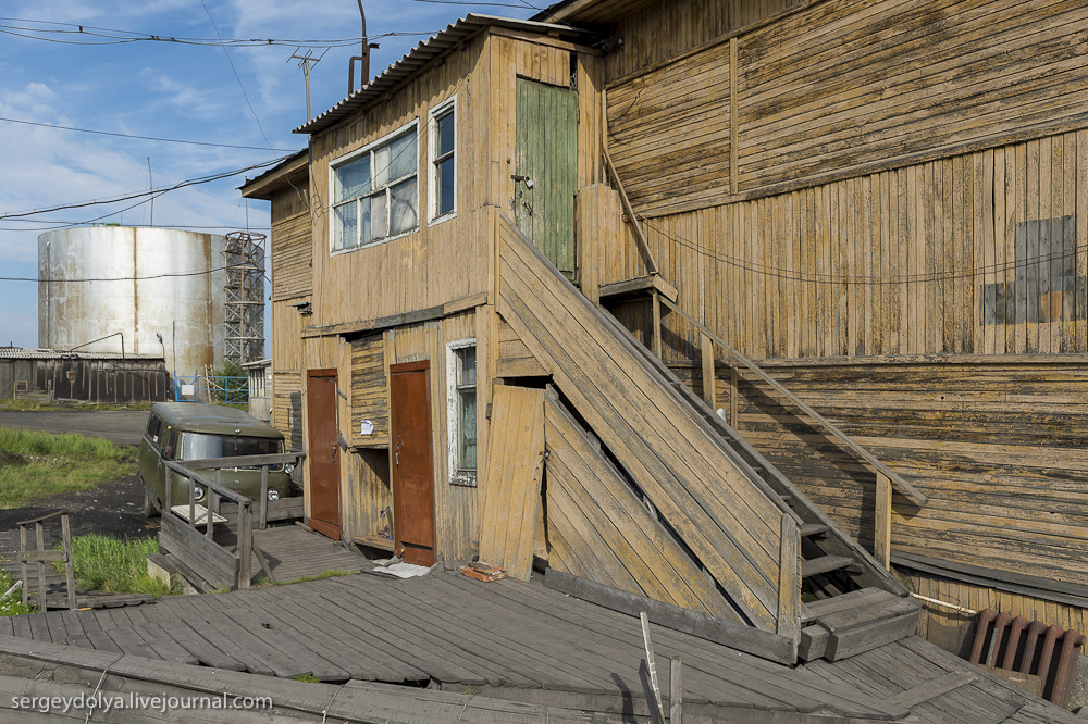 Сплав по реке Котуйкан: Поселок Хатанга (53 фото)
