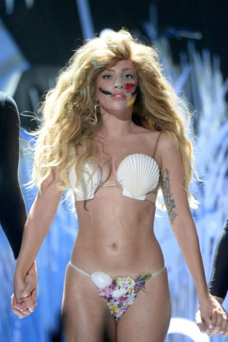 Новый наряд от Lady Gaga