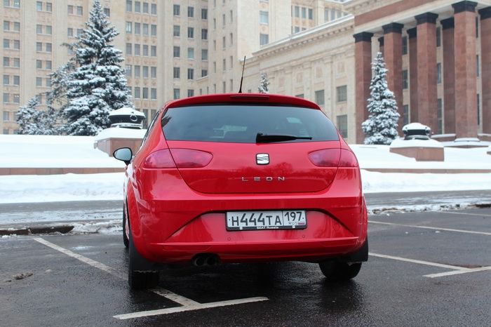 Тест-драйв Seat Leon Тест-драйв Seat Leon