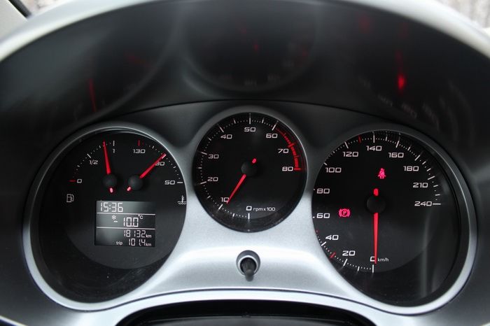 Тест-драйв Seat Leon Тест-драйв Seat Leon