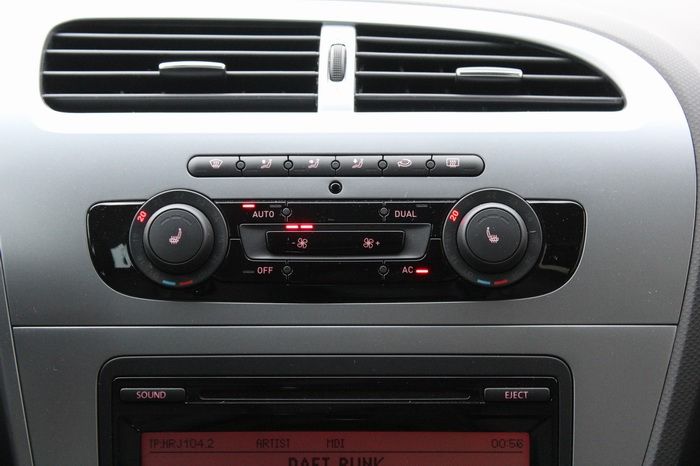 Тест-драйв Seat Leon Тест-драйв Seat Leon