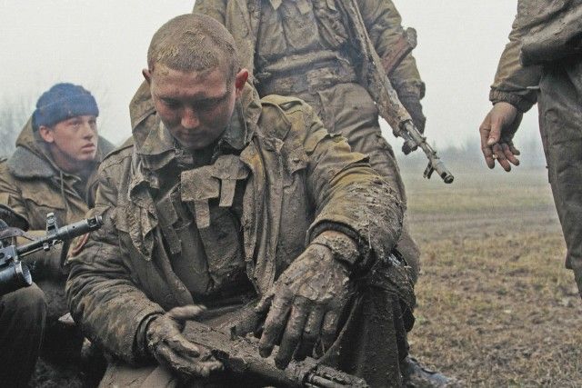 Герои, павшие в неравном бою Герои, павшие в неравном бою
