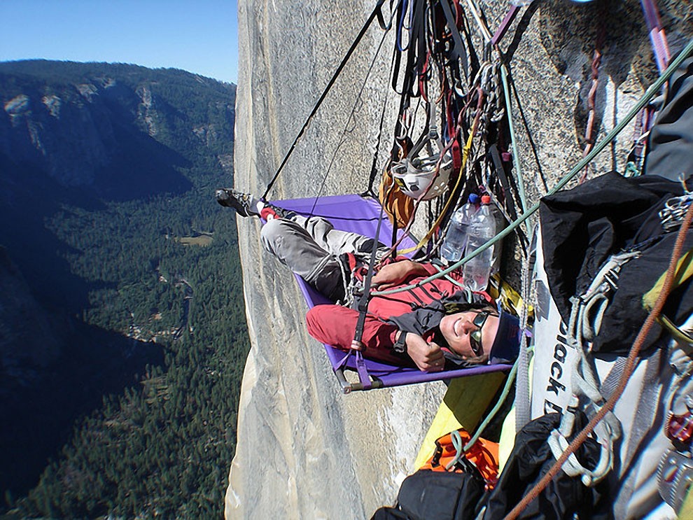 Ночевка на отвесных скалах парка Йосемити (9 фото)
