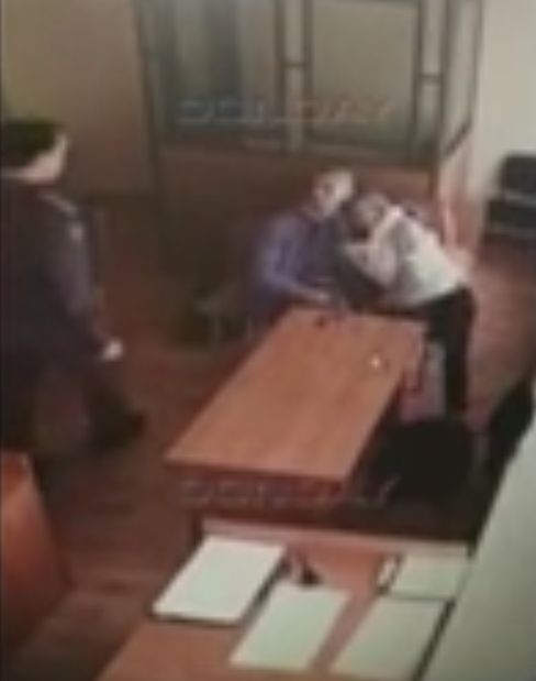В Ростове-на-Дону подсудимый вступил в интимную связь в зале суда
