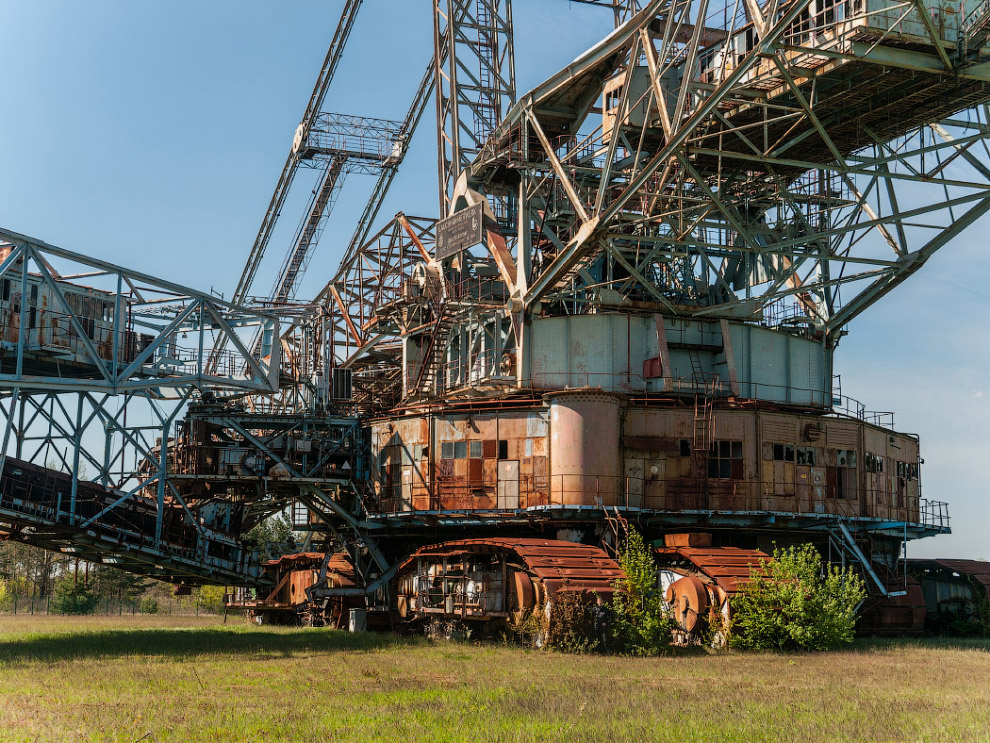 Заброшенный экскаватор Bagger 258 Заброшенный экскаватор Bagger 258