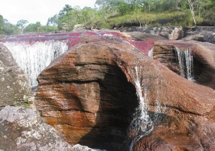 Самая красивая река в мире Самая красивая река в мире