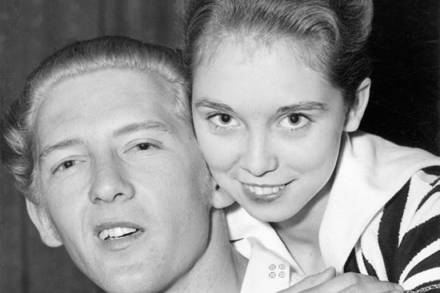 Известные личности, которые были женаты на своих родственниках Известные личности, которые были женаты на своих родственниках