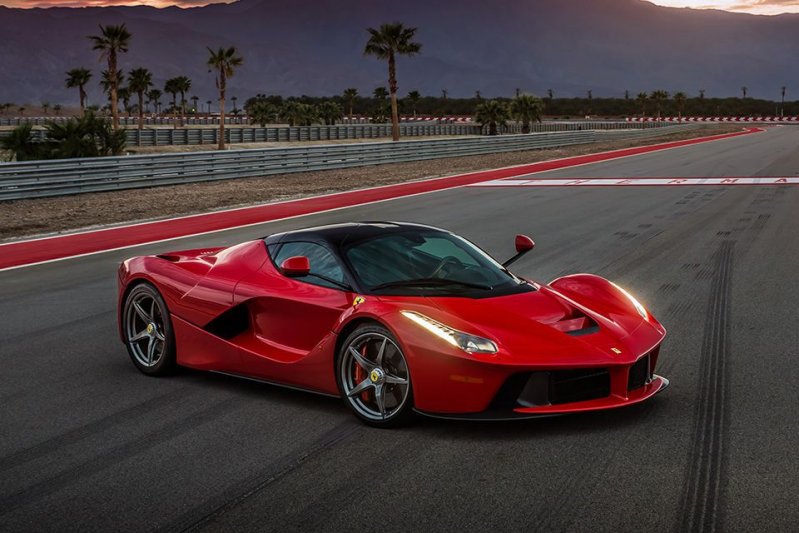 Какой расход топлива у самых быстрых автомобилей в мире Какой расход топлива у самых быстрых автомобилей в мире