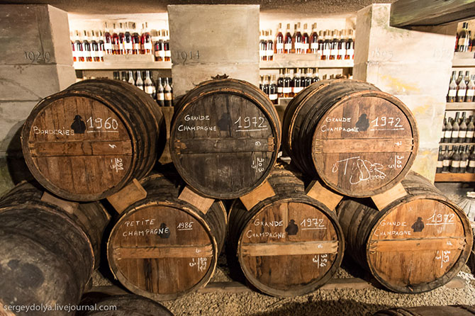 Коньячные дома Франции: Meukow и Courvoisier Коньячные дома Франции: Meukow и Courvoisier
