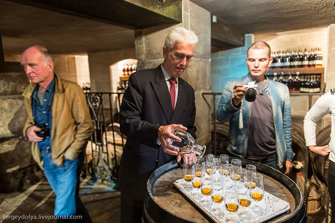 Коньячные дома Франции: Meukow и Courvoisier Коньячные дома Франции: Meukow и Courvoisier