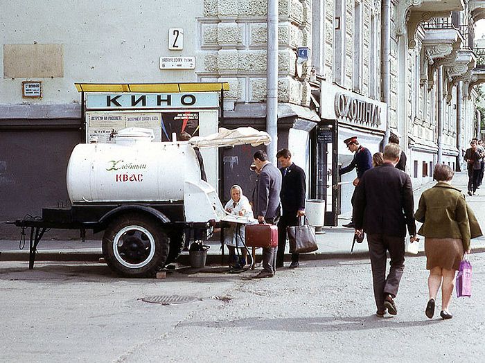 Что можно было купить на 1 рубль в позднем СССР Что можно было купить на 1 рубль в позднем СССР