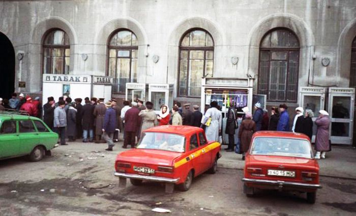 Что можно было купить на 1 рубль в позднем СССР Что можно было купить на 1 рубль в позднем СССР