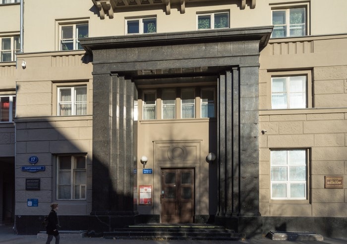 Легендарный Дом писателей с дурной славой: трагические истории реальных жильцов булгаковского Дома Драмлита Легендарный Дом писателей с дурной славой: трагические истории реальных жильцов булгаковского Дома Драмлита