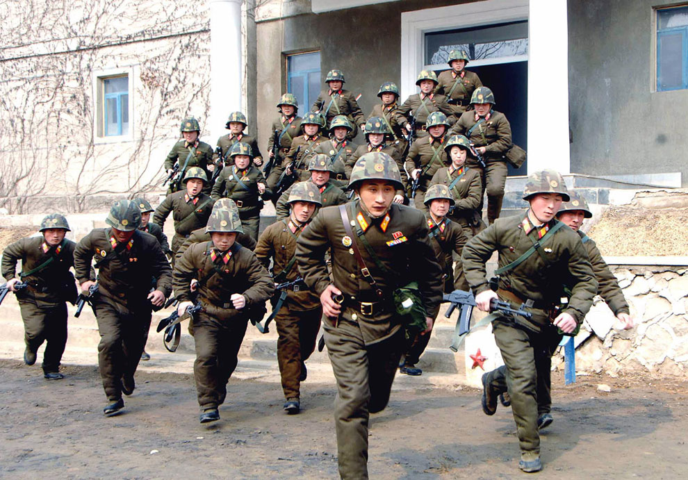 «Военная машина» Северной Кореи «Военная машина» Северной Кореи