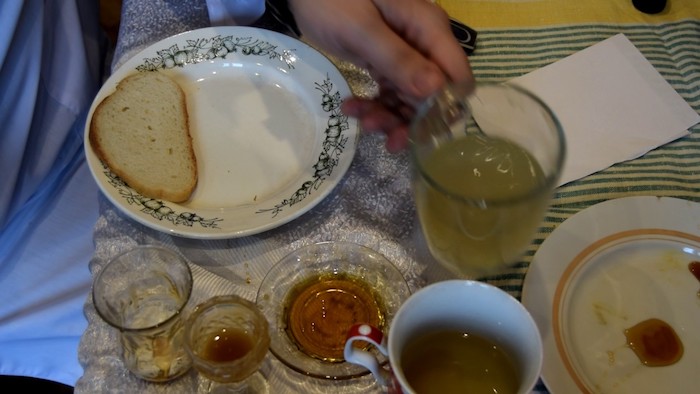 Как проверить качество меда Как проверить качество меда